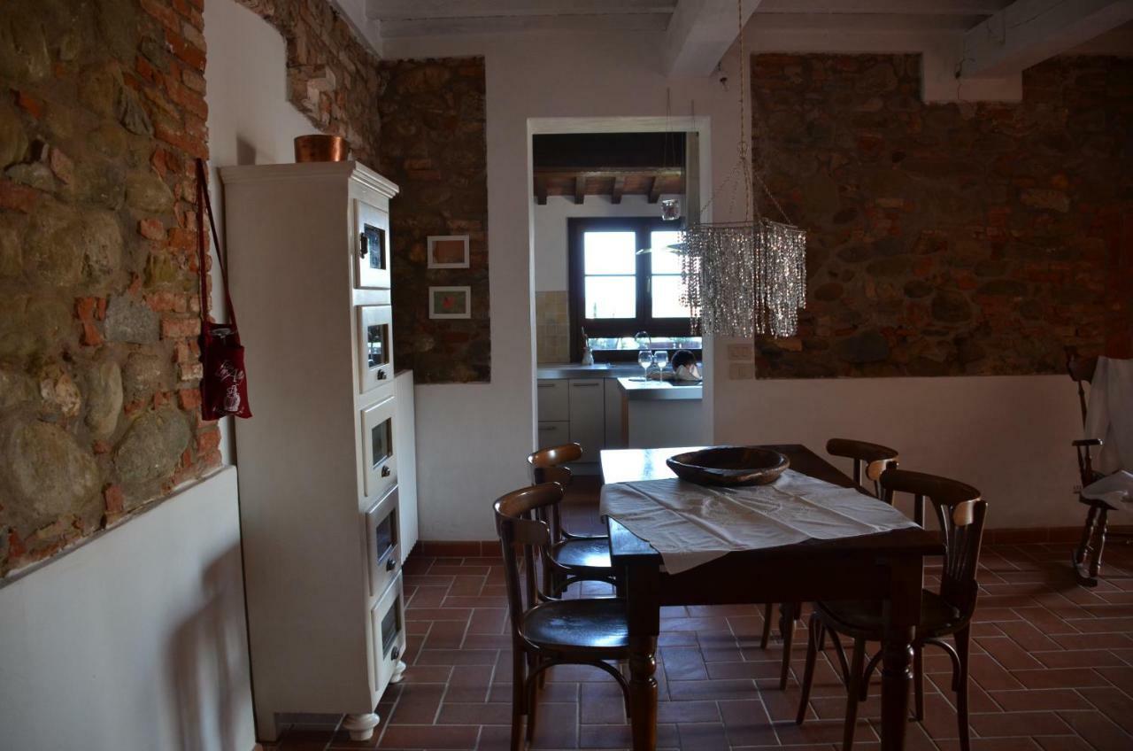 Casa Magnolia Lägenhet Terricciola Exteriör bild