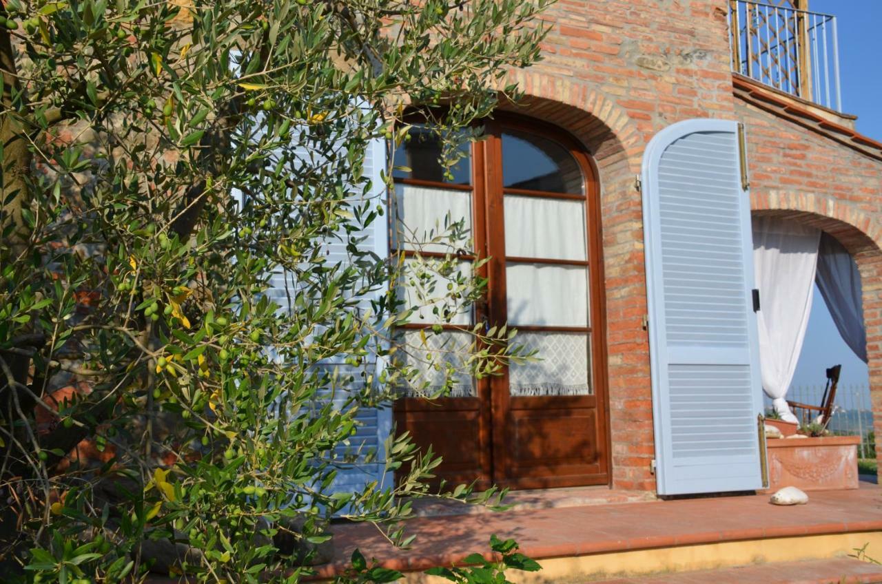 Casa Magnolia Lägenhet Terricciola Exteriör bild