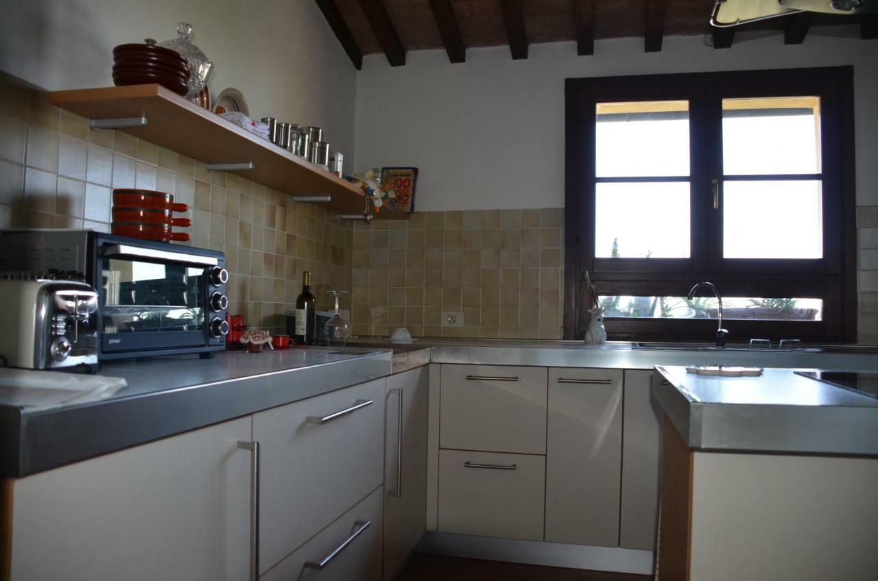 Casa Magnolia Lägenhet Terricciola Exteriör bild