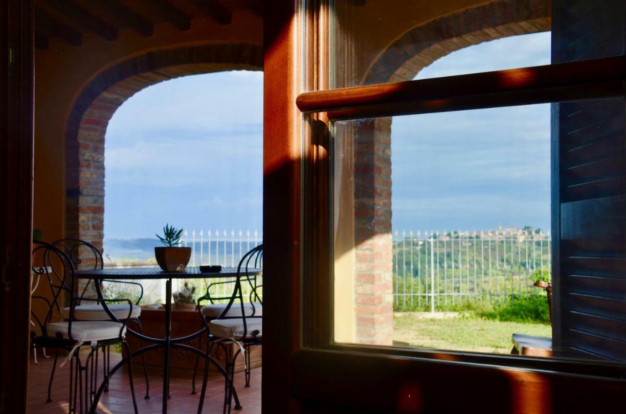 Casa Magnolia Lägenhet Terricciola Exteriör bild
